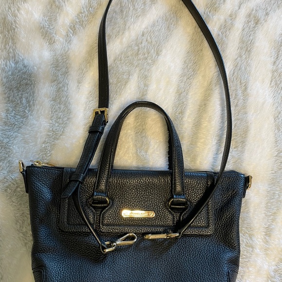 MICHAEL KORS Black Leather Purse. EUC. Discounted shipping! - Picture 3 of 16